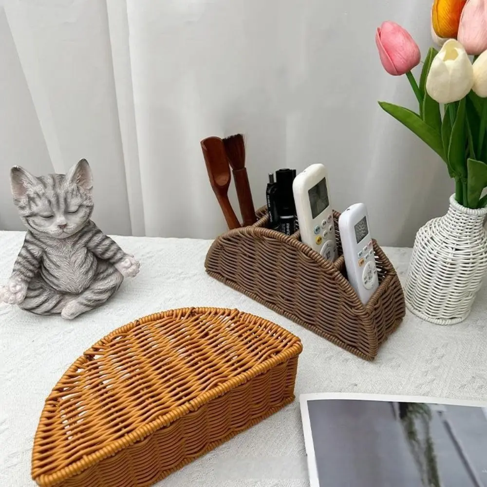 

Imitation Rattan Remote Control Storage Box 4 Grids Handwoven Remote Control Holder Vintage Style Makeup Brush Holder Office