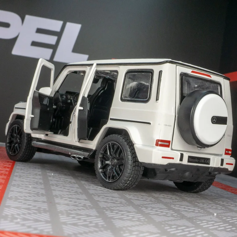 Растар 1:32 Mercedes AMG G63 модель внедорожника из сплава, украшения для автомобиля, игрушечный автомобиль с откатом, богатые детали, тонкая работа