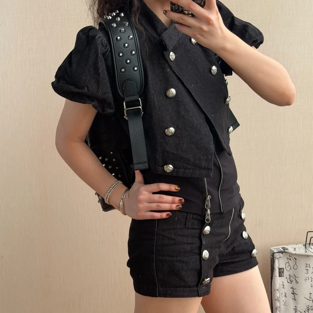 Original Black Crocodile Pattern Skull Rivet Backpack Pin Decoration Street Fashion Computer Schoolbag for Men and Women view 6