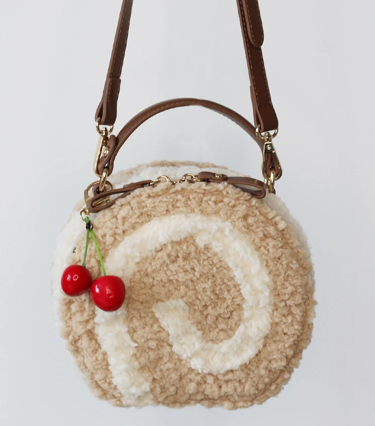 Sweet Lady Small Egg Roll Autumn and Winter Plush Crossbody Bags Dessert Handbag Commute Leisure Women's Tote Bag