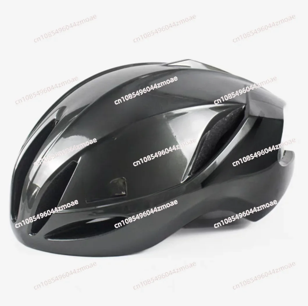 

Bicycle helmet, pneumatic loop method professional road mountain bike riding helmet, ultra light for men and women