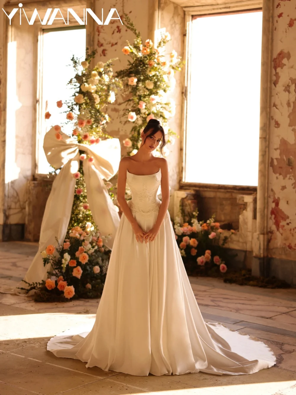 

Ivory Satin Pearls A-line Wedding Dress Structured Corset Strapless Elegant Bridal Gown Customized Backless Dresses For Bride