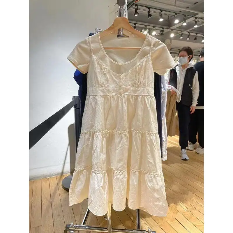 Bm Sle Lace Trim V-… - image