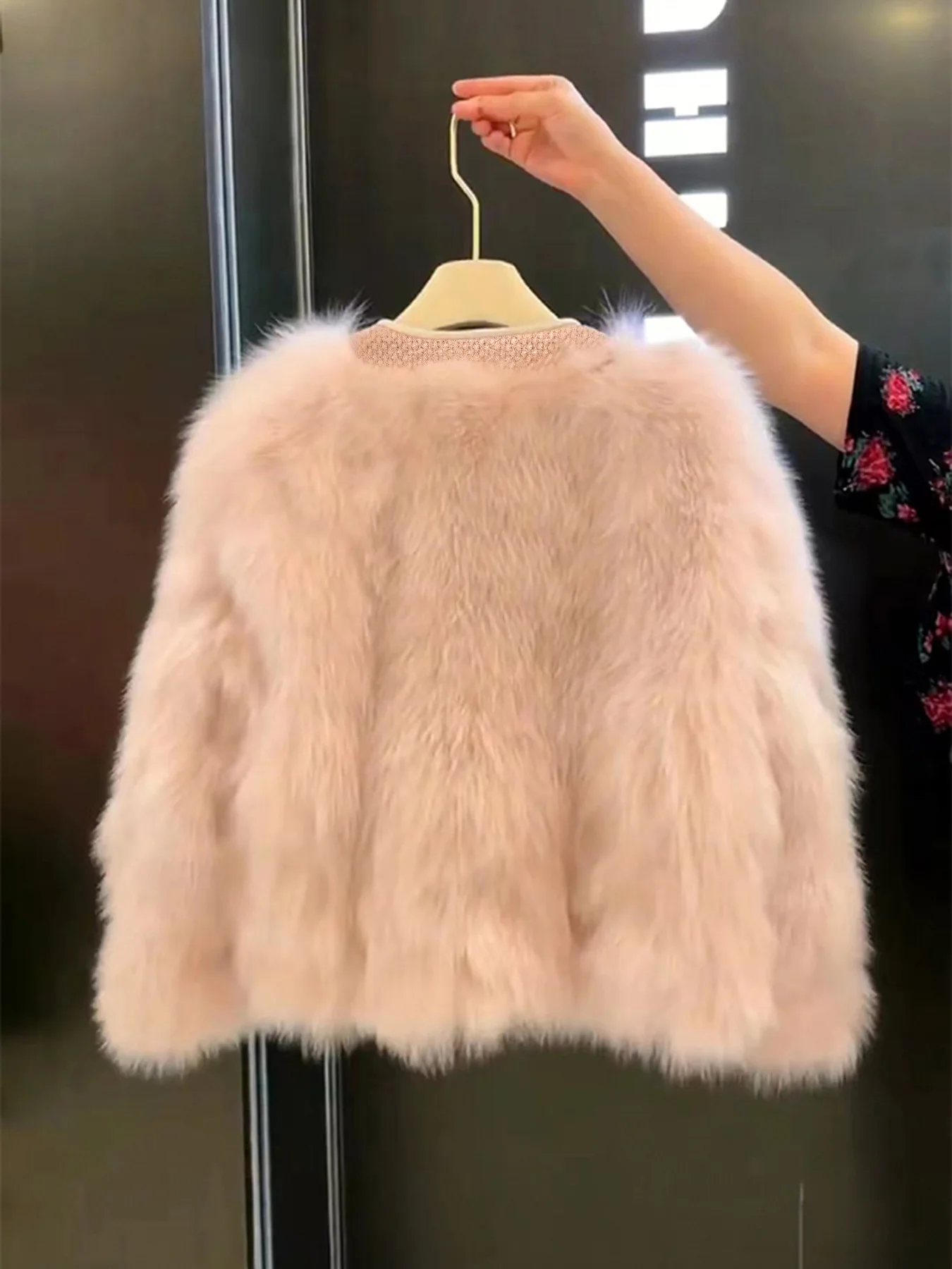 Chaqueta de piel sintética para mujer, abrigos para mujer, aspecto juvenil, ala de murciélago, esposa de la nieve, hebillas pesadas de estilo antiguo, bonito estampado juvenil, elástico acolchado