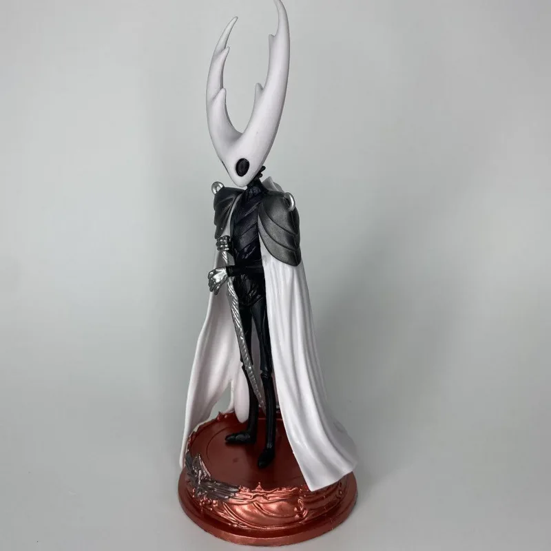 24cm Hollow Knight Yellowjacket Main Character Dragon Cavern Pale Action Figures Collectible Desktop Decoration Model Doll Toy