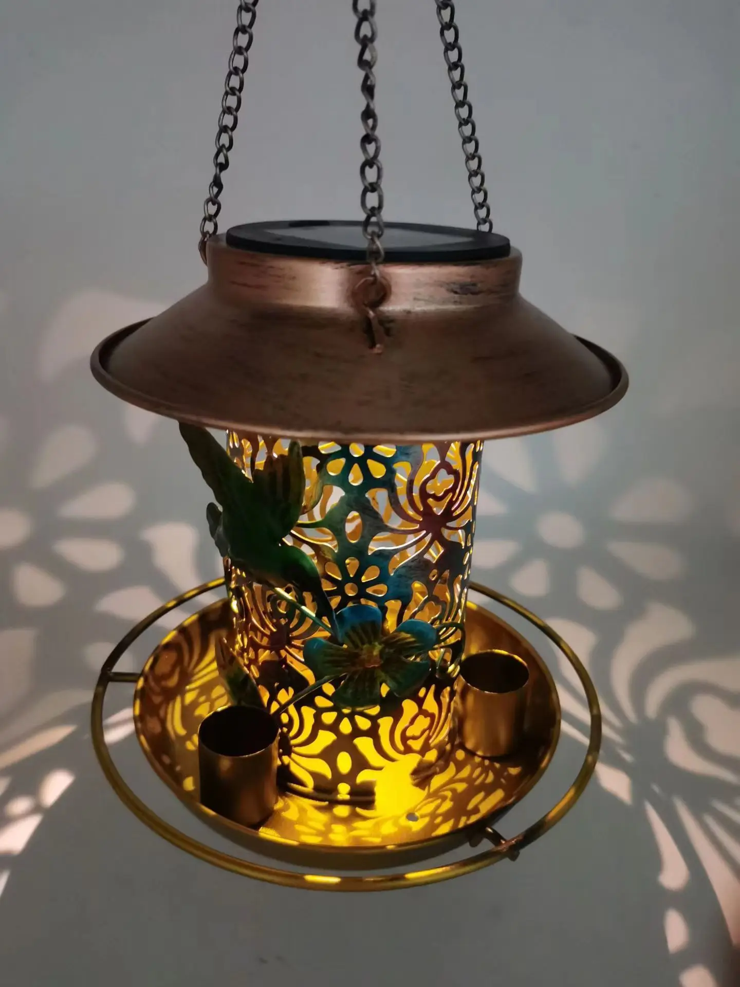 Outdoor Creative Hanging Solar Lantern for Birds, Amazon Hot Selling Iron Art Solar Feeder