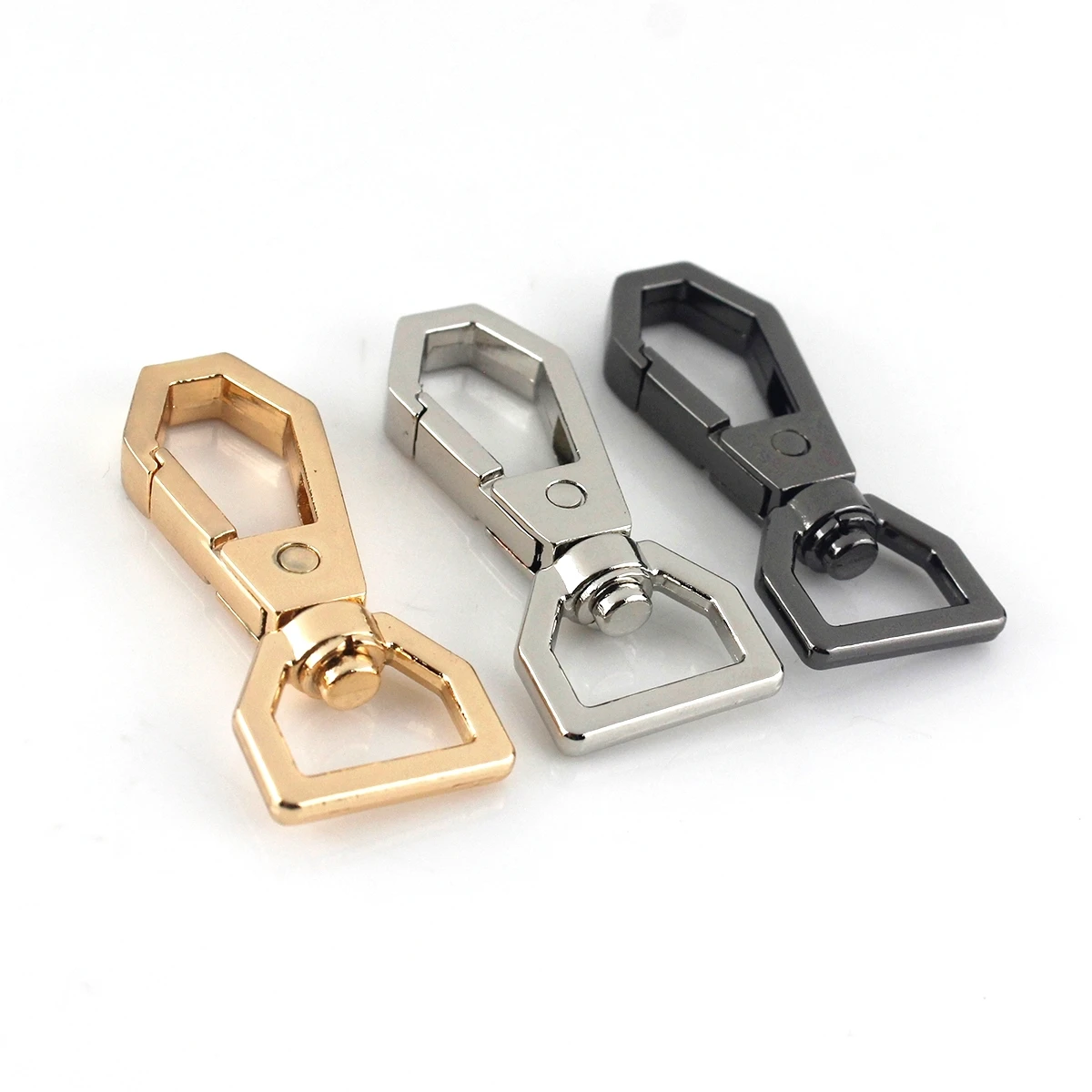 1pcs Metal Polygonal Swivel Trigger Snap Hook Spring Gate Clasps Clips Leather Belt Pet Leash Bag Strap Webbing Keychain Hooks