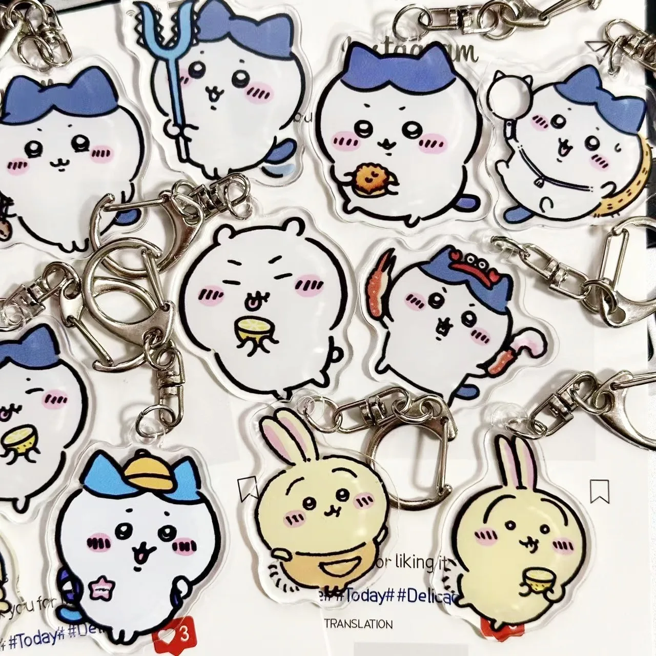 Miniso chiikawa アクリルキーホルダーペンダント Usaqi Xiaoba が親友にギフト学生漫画を与える