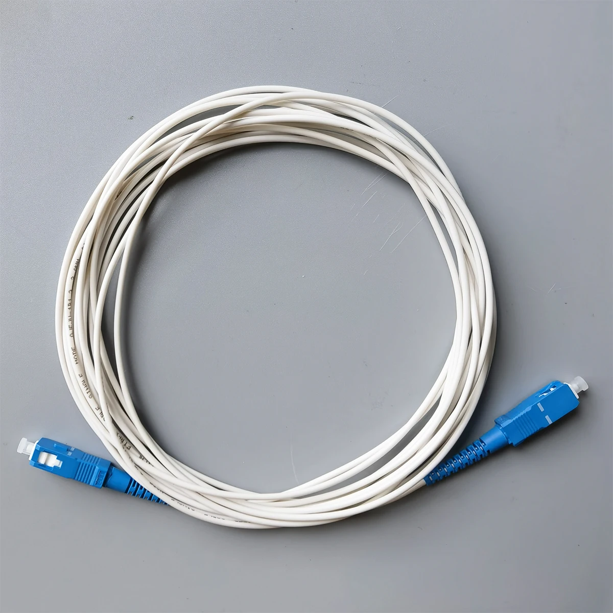 Câble à fibres optiques SC/UPC-SC/UPC 2.0mm FTTH fibre patch rette monomode Simsake câble d'extension d'intérieur 5M/10M Fibra Optica