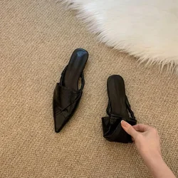 Fashion Pointed Toe Slippers Women Slip On Mule Flat Heels Causal Outsides Slides Elegant Pleated Shoes Luxury Brand Sandal Gold