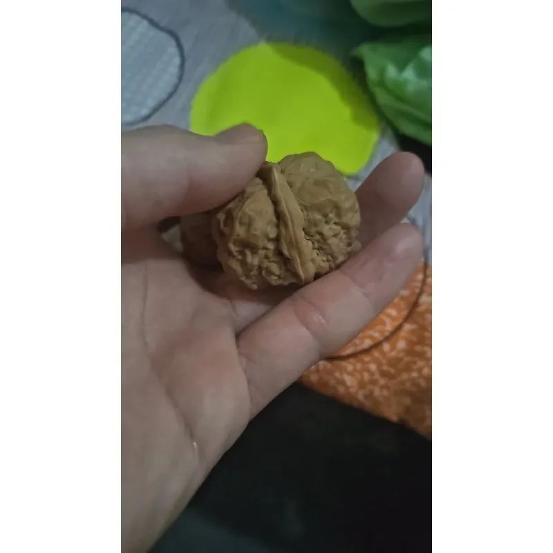 Premium Natural Yanqing Toad Head Open Back Wenwan Walnut Handpiece for Finger Massage Stress Relief Collectible Unique Gifts