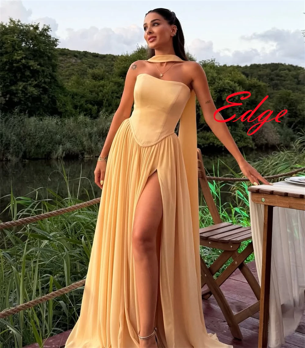 

Customized Elegant Yellow Jersey Evening Dress Classic Strapless Ribbon Homecoming Dress Chapel Train Bespoke Occasion Gowns