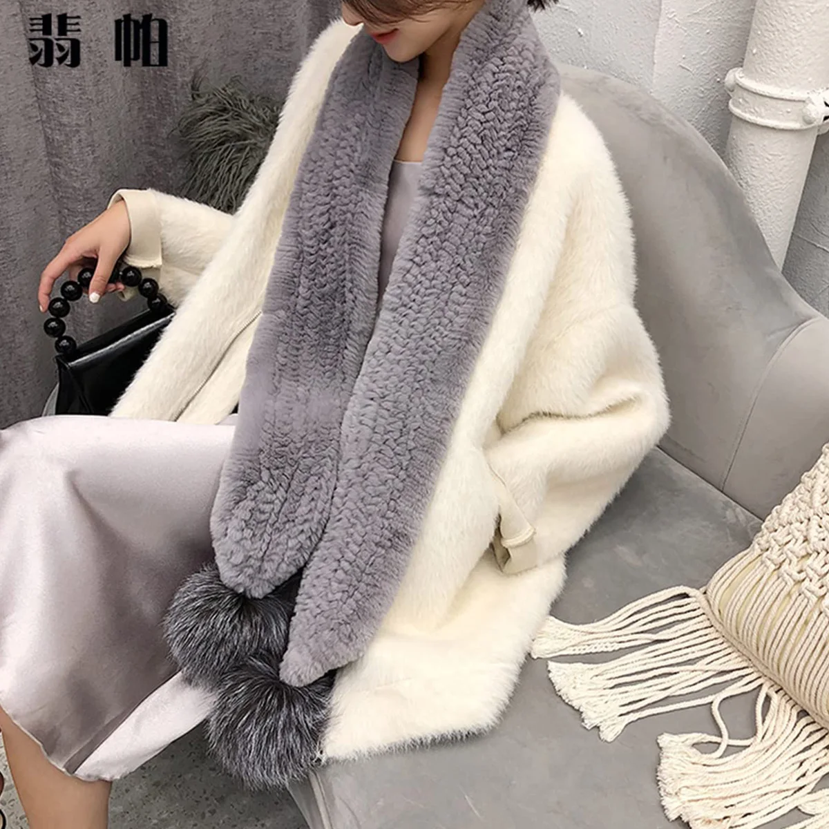 Winter real Rabbit Fur Scarf Women Girls Scarf Soft Plush Scarves Fox Ball Neck Collar Warmer Stuff Christma Gift