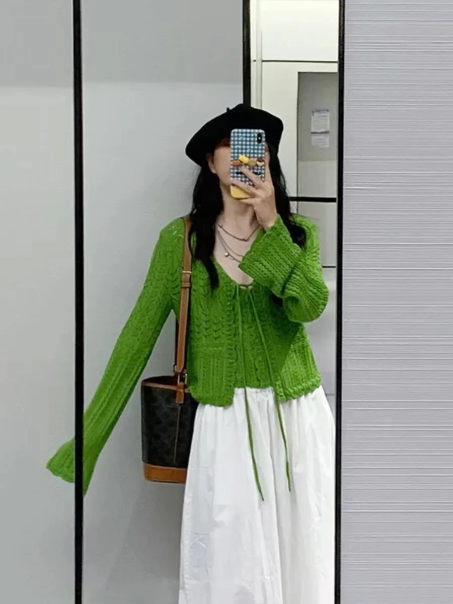 

Early Spring 2025 Sle Knitted Set Hooked Hollow out ort Crop Top And Vest Two Piece Set Korean Loose Fit Long S...