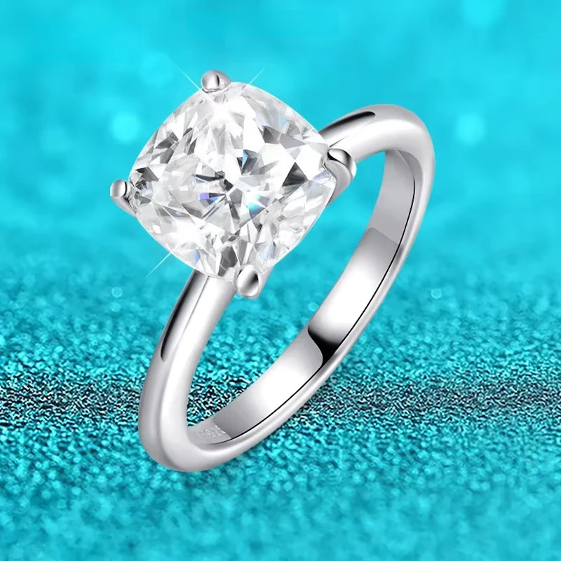FCGJHW 1CT 2CT 3CT 3.5CT 5CT Cushion Cut Moissanite Rings for Women Diamond S925 Sterling Silver Wedding Band Wholesale 2026