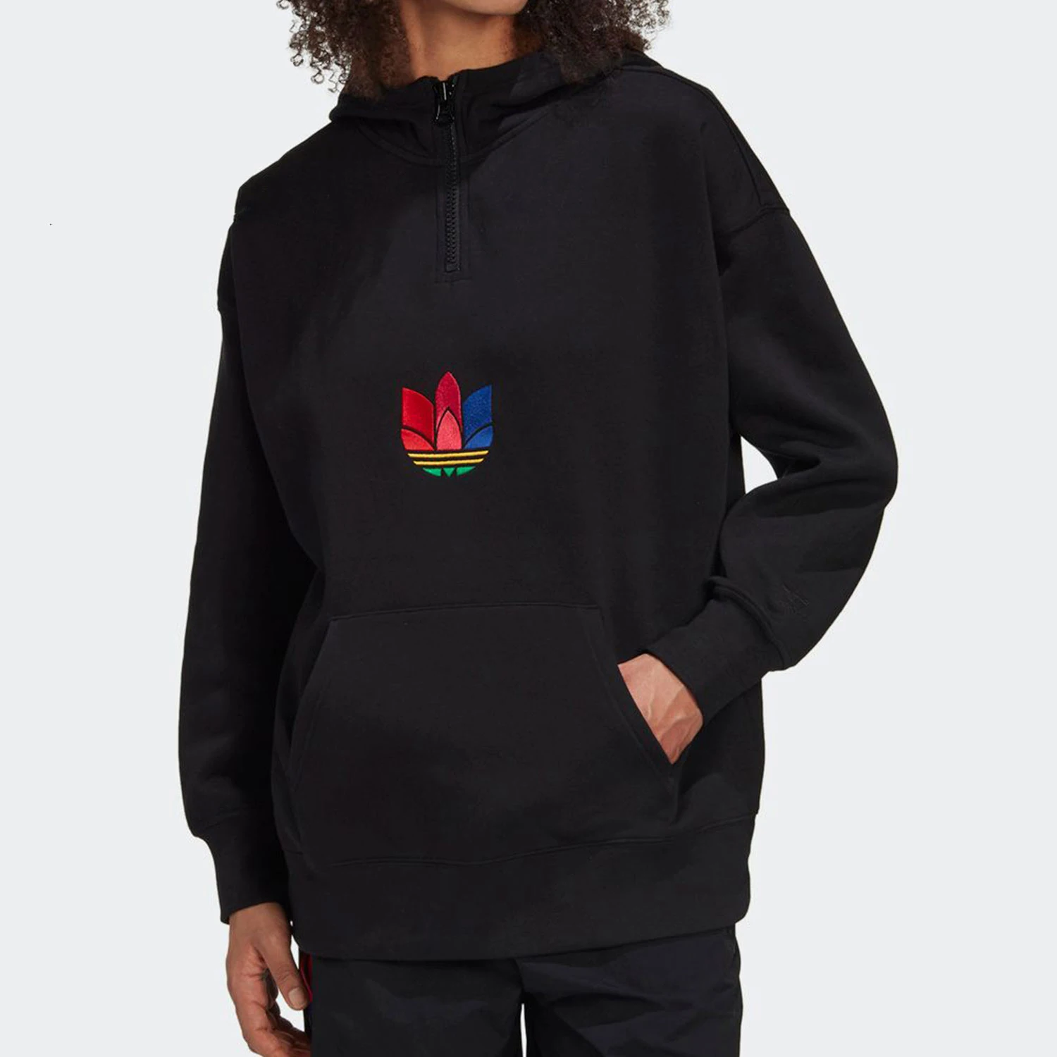 

Оригинальная женская флисовая спортивная толстовка Adidas Trefoil с капюшоном GD2246