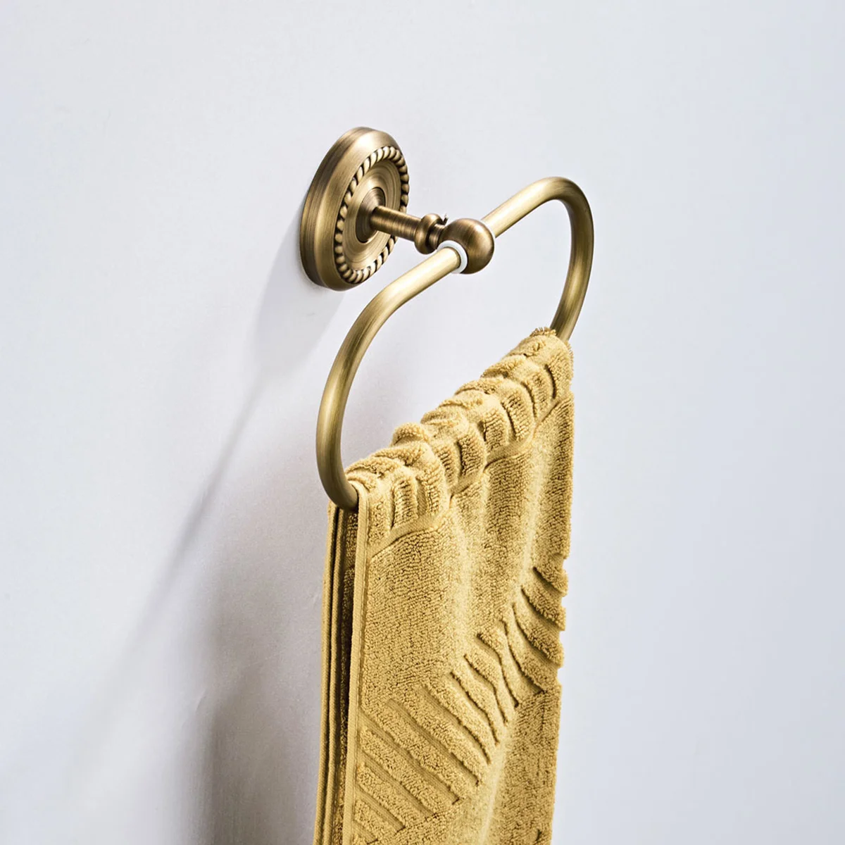 

Wall Mount Towel Ring Space Saving Bathroom Organizer Modern Anti-Abrasion Holder For Home Hotel Kitchen Towel Rack For