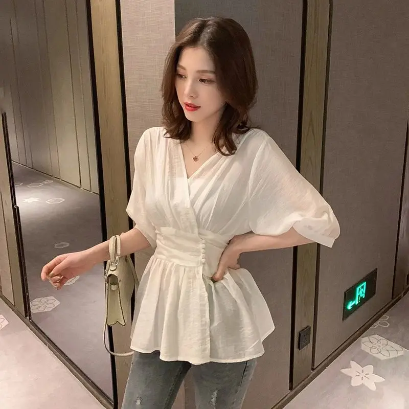 

Faionable Autumn V-ne Blouse Women's Lantern f Sve irt Cleanfit Sle Poly Fabric ort Sve Thin Model