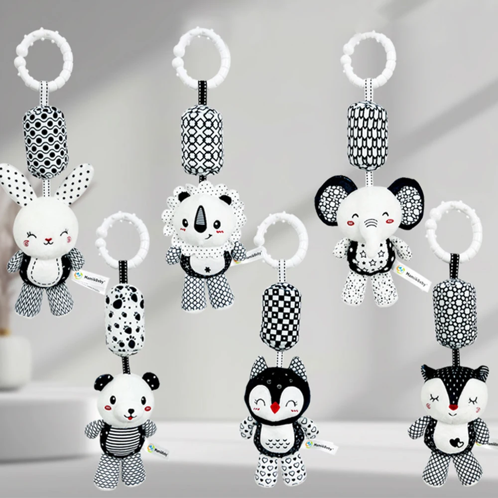 Hochets pour bébé, poussette, lit, berceau, cloche suspendue, poupée en peluche pour nouveau-né, noir et blanc, capacité visuelle, jouet d'entraînement, cadeau pour bébé