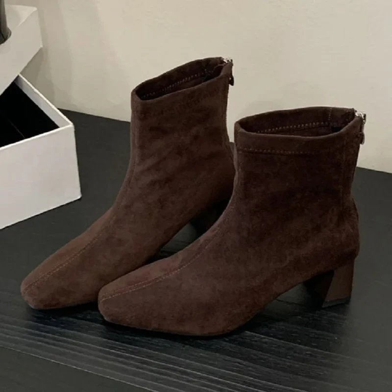 

Aneikeh/женские ботильоны с острым носком, лаконичные удобные туфли на квадратном низком каблуке, осенне-зимние модные короткие ботильоны «Челси»