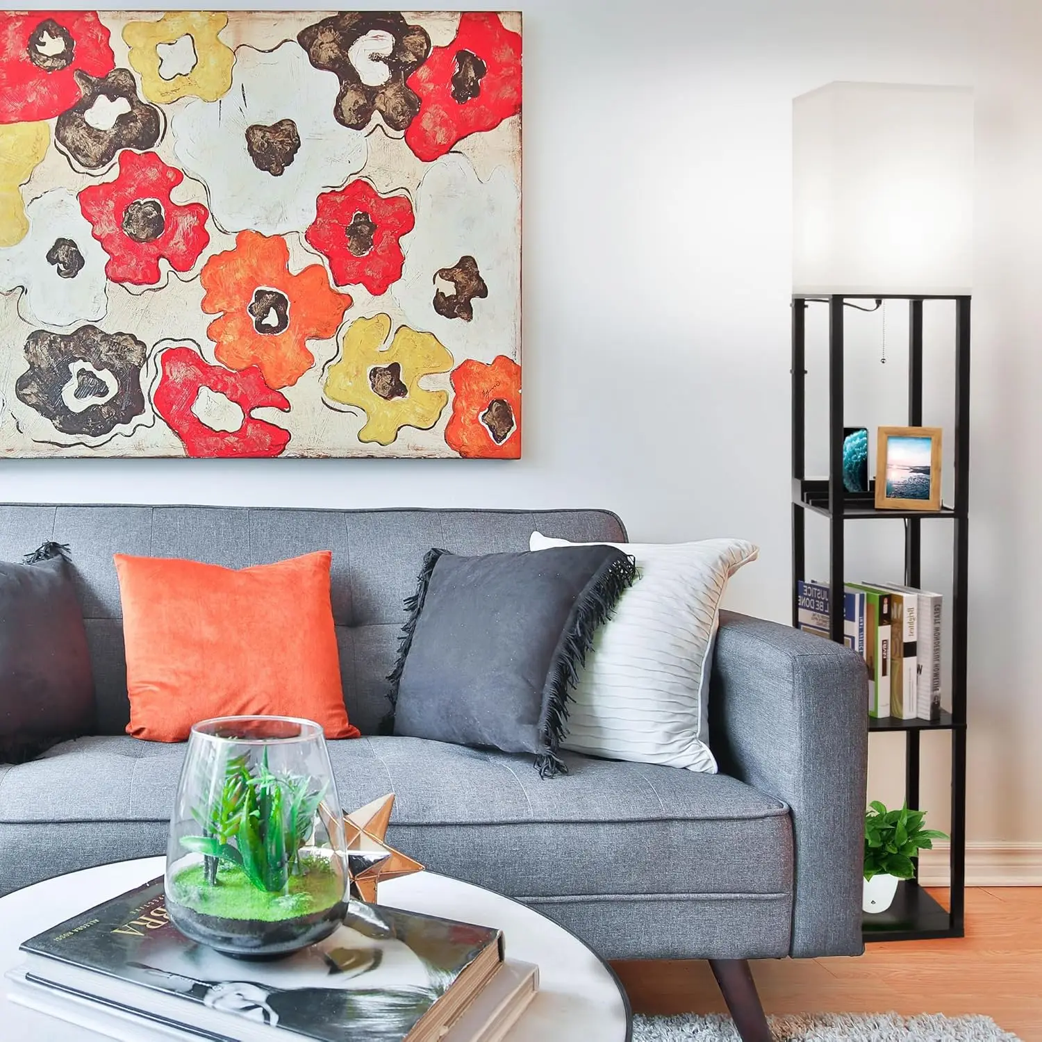 Lampada da Terra 3-in-1 con USB, Type-C e Presa AC, Luce LED a 3 Livelli per Camera da Letto e Arredamento Moderno