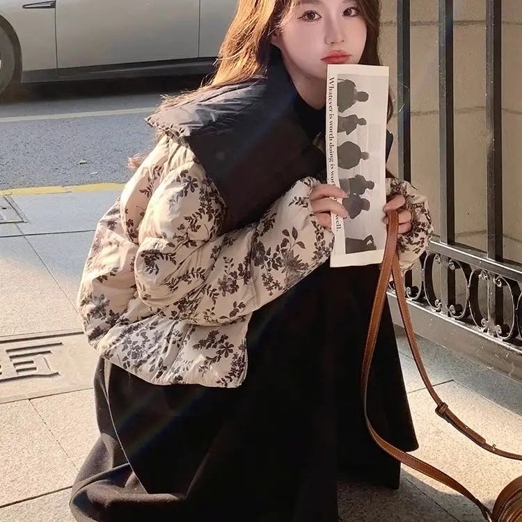 Retro Spliced Color Doll Collar Floral Cotton Jacket Short Outerwear Women's Slimming Lightweight Bread Style New Arrival