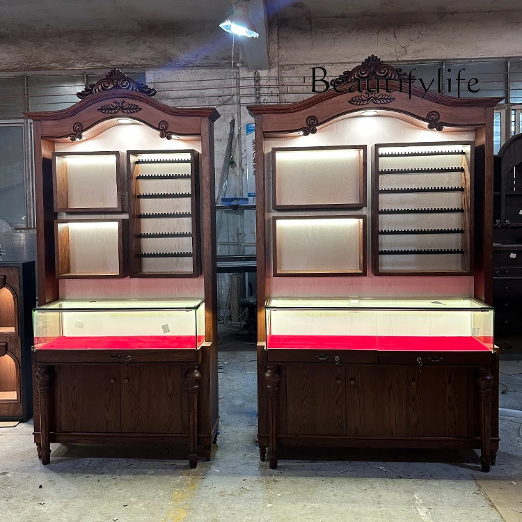 Medieval high display cabinet, bag clothing store display rack, European retro container store custom display cabinet