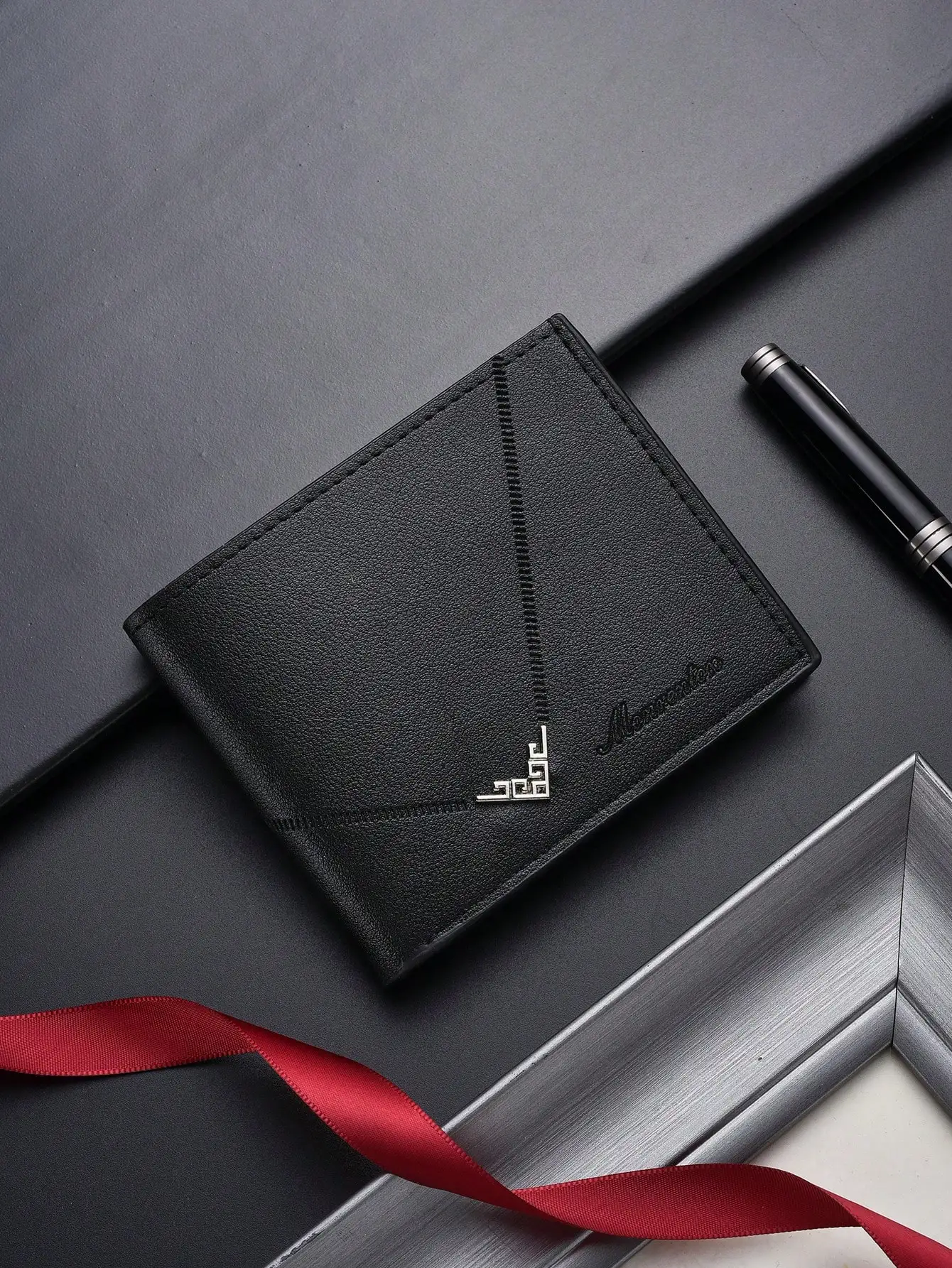 

SHABILI Korean Fashion Men's Short Wallet, Classic Bestselling Horizontal Large Capacity Multi-Card Slot Business Wallet For Men Wallet Mini Wallet Purse Wallet Men Wallet Leather Small Wallet Travel Essential Summer Black Bag Festival Graduation Teacher