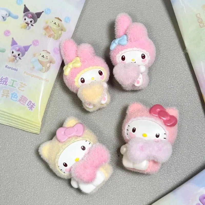 Sanrio Characters Pochacco Cinnamoroll Kuromi Little Darling Model Toy Mini Blind Box Cartoon Character Figurine Children's Toys