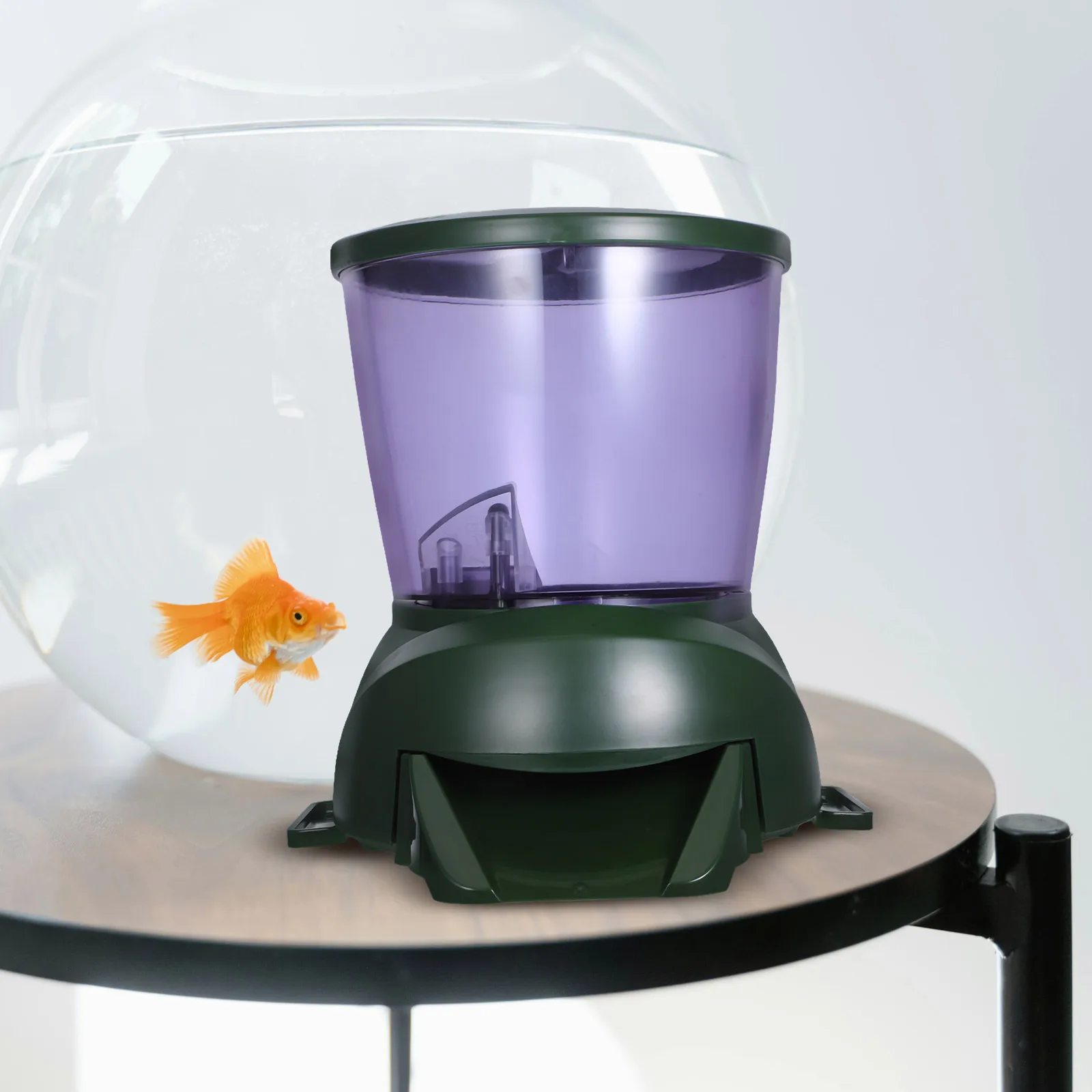 

Automatic Fish Feeder Large Capacity Powered for Aquarium Pond Timing Quantitative Feed Dispenser Pet Accessories