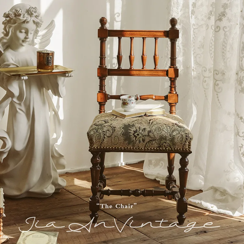 Retro lichte luxe stoel eetkamerstoel Franse middeleeuwse make-up eetkamerstoel