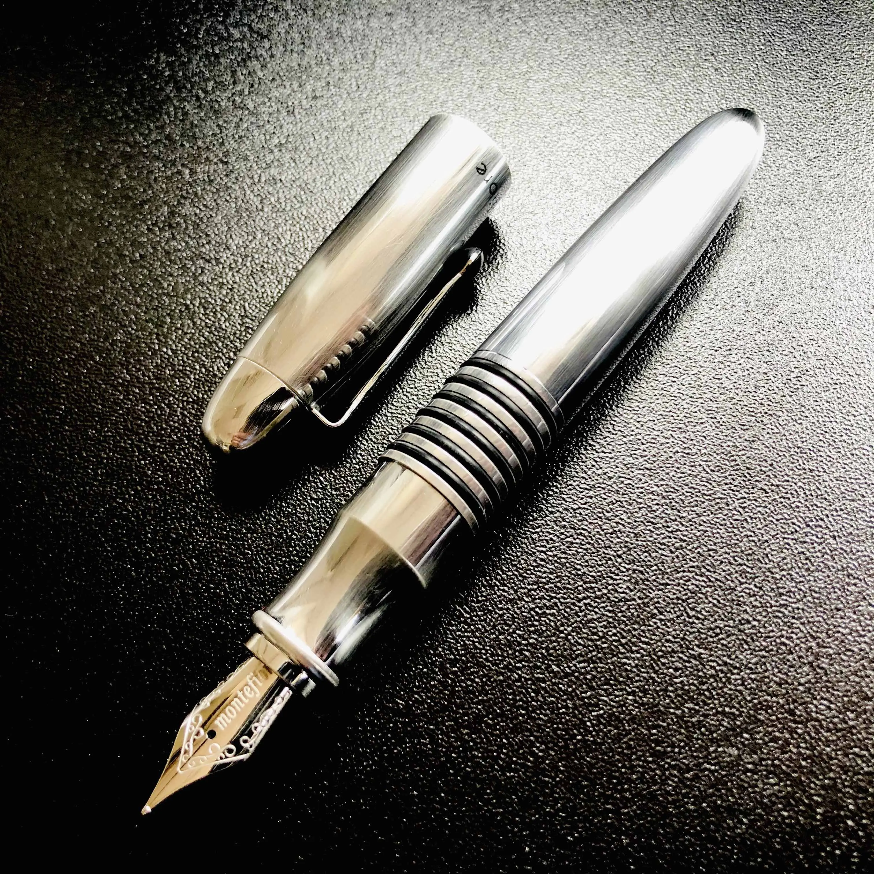 High Grade Metal Fountain Pen New York Design Business Office Signature  Calligraphy Pen 0.7mm Nib