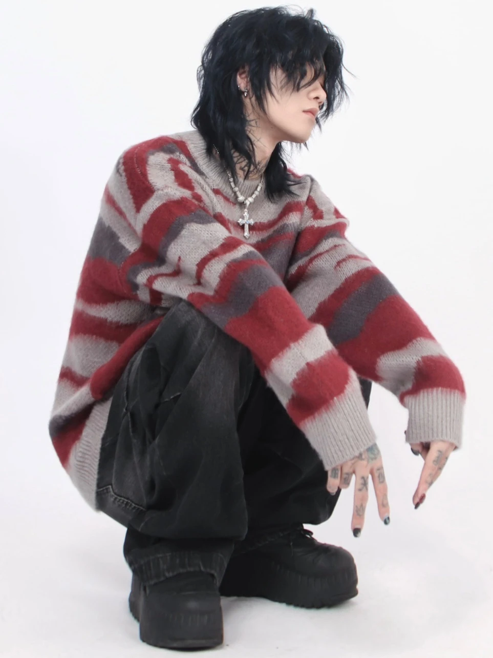 الخريف الشتاء الشارع نمط الرجال غير النظامية مخطط أسود رمادي سترة الأمريكية زوجين أحمر رمادي فضفاض لينة محبوك سترة #3