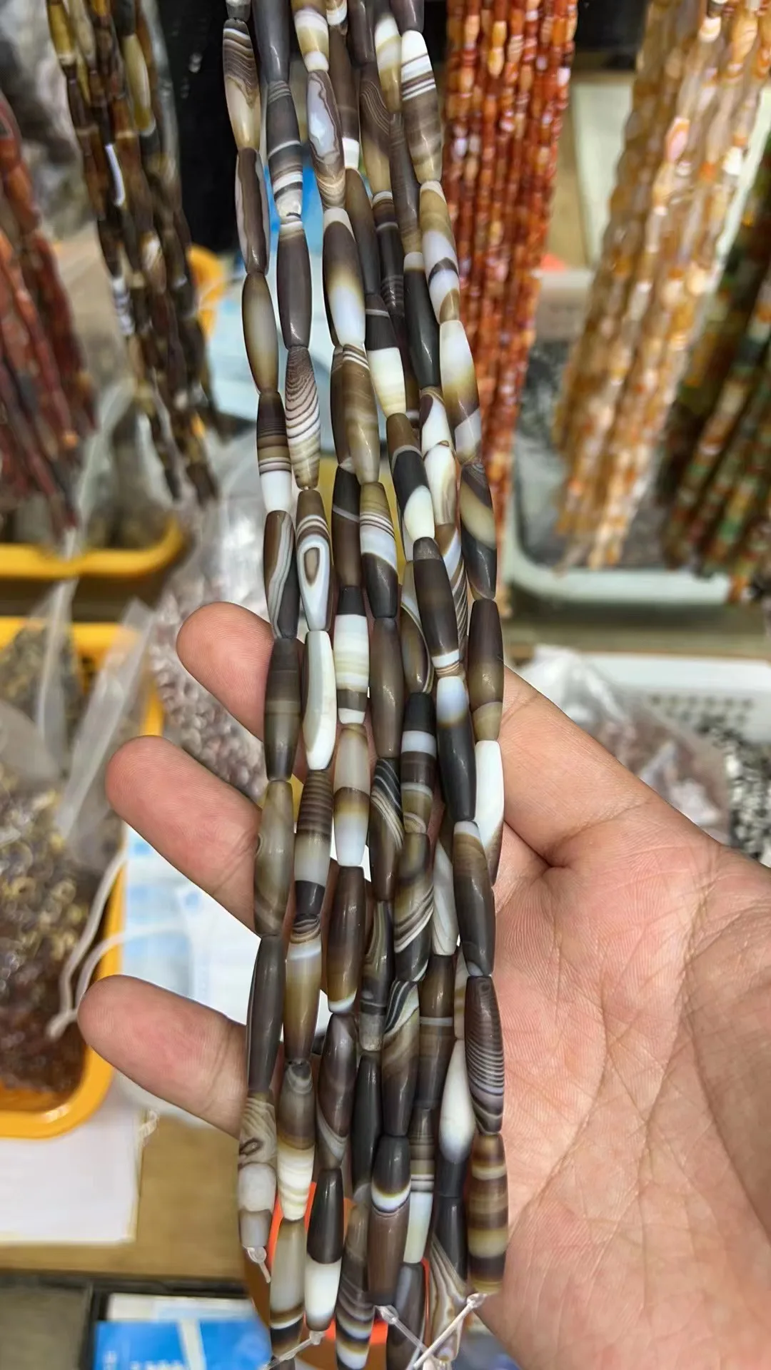 

5pcs/lot black white brown green yellow striped silk agate dzi bead strip making a variety of bracelets necklaces earrings diy