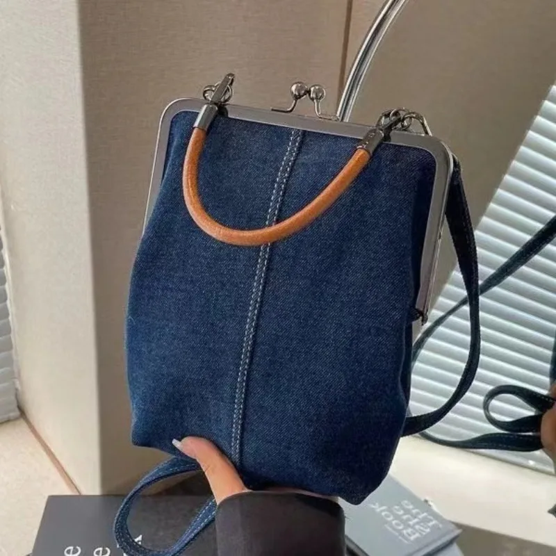 Denim Kiss Lock Mini Bag with Retro Metal Clasp, Trendy & Versatile for Daily Outings, Casual Looks with Classic Blue Texture