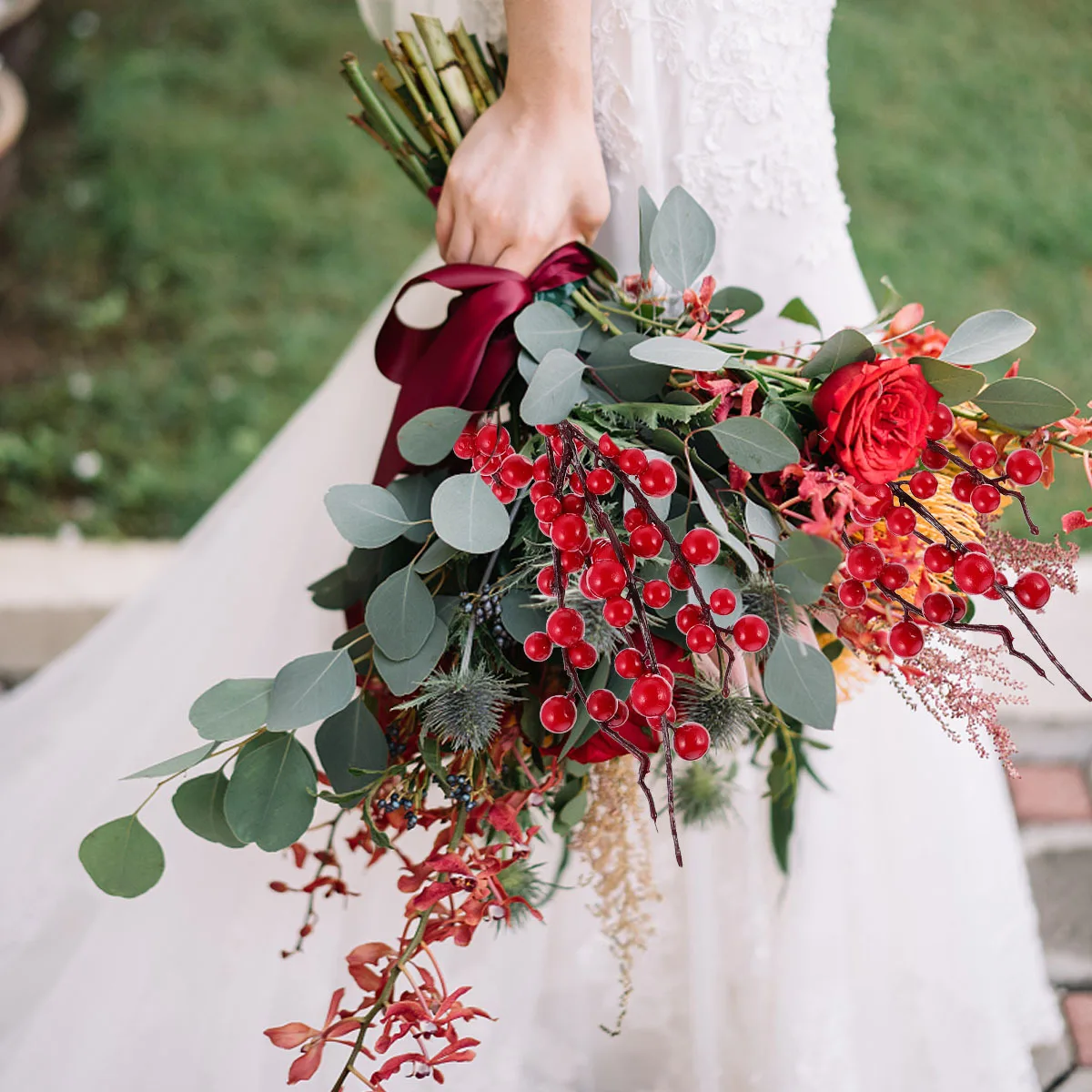 

3Pcs Simulation Berry Branch Artificial Red Berry Picks for Christmas Decoration Home Party Decor Wedding Xmas DIY Crafts