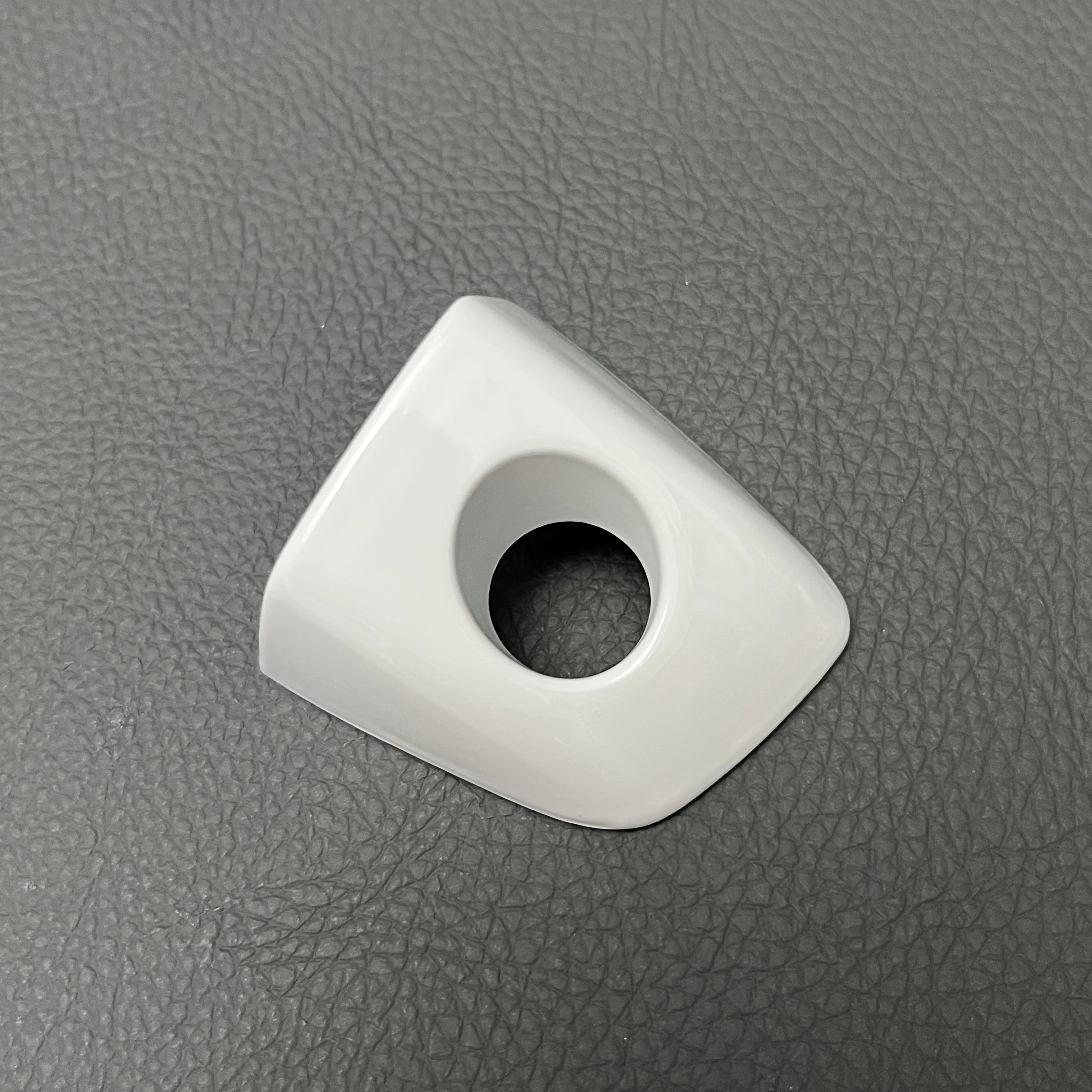 Black White Left Front Door Handle Lock Key Hole Cover Cap 4H1837879 For Audi A6 C7 A7 2012 2013 2014 2015 2016