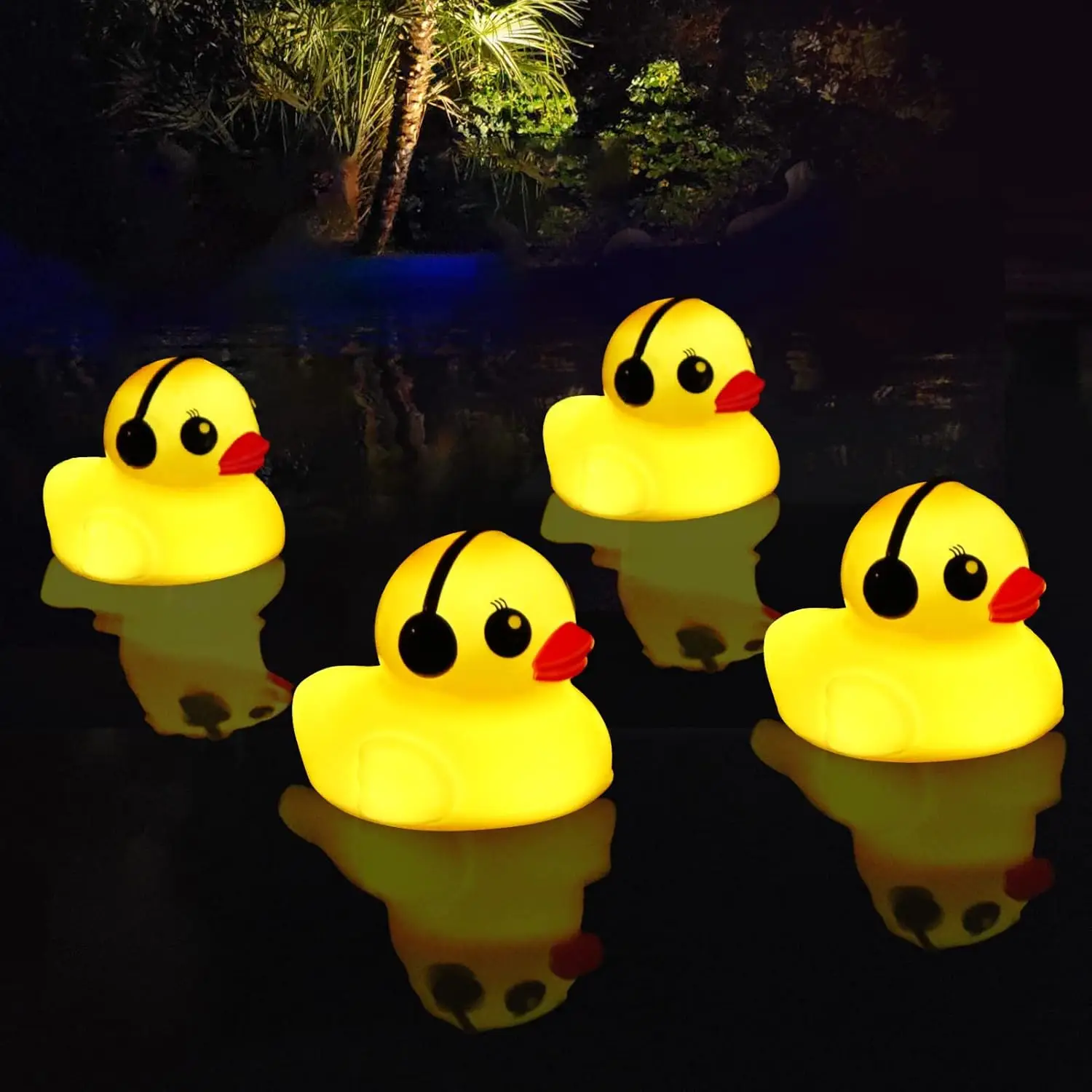 

4PC Cute Solar Animals Statue Outdoor Waterproof Ornaments Swimming Pool Lawn Yard Decor Garden Pond Cute Yellow Duck Decoration