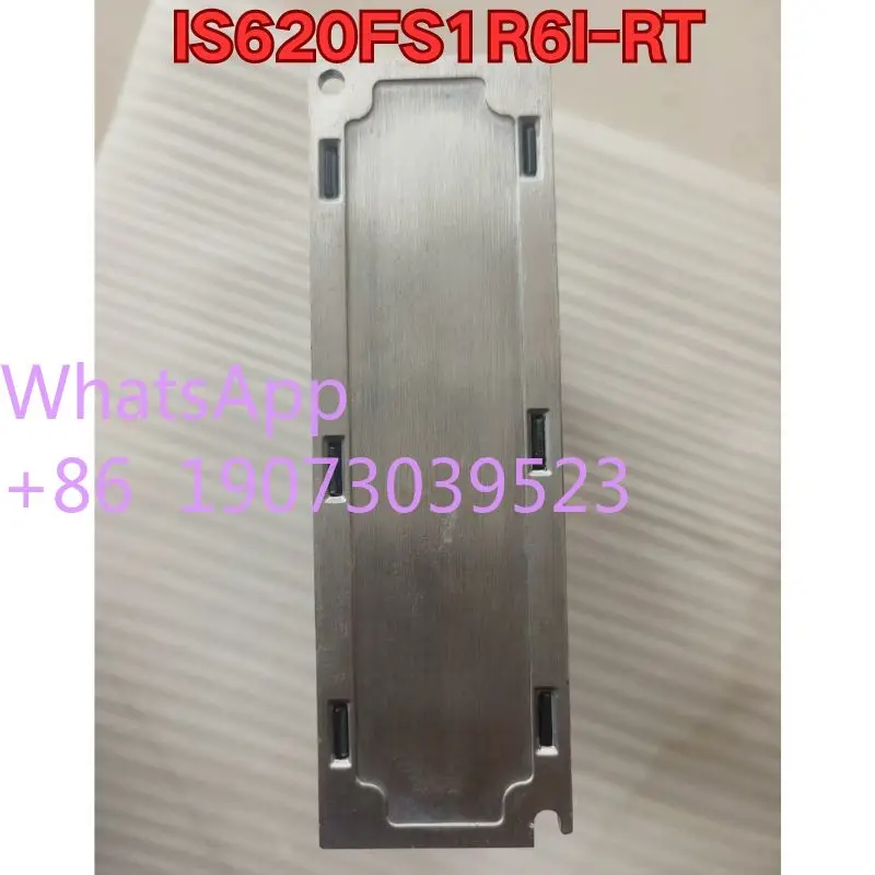Servo drive IS620FS1R6I-RT usado em boas condições de funcionamento