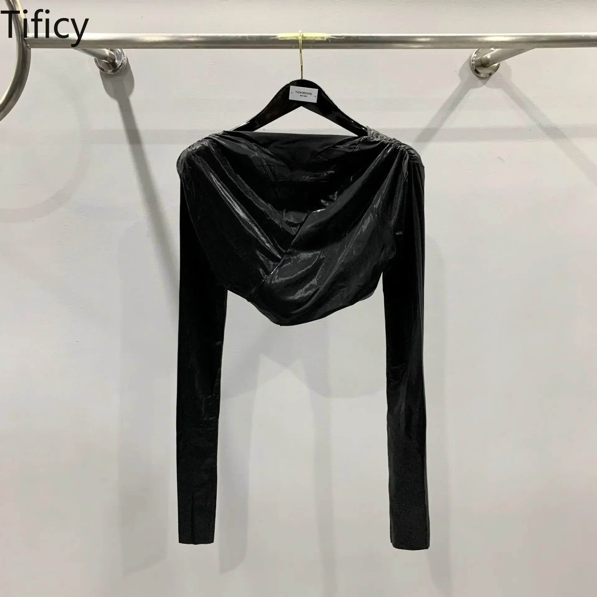 

TIFICY High Street Women's New Color RO Style Glossy Surface Craft Staggered Pleated Short Slim Fit Long Sleeved T-shirt Tops