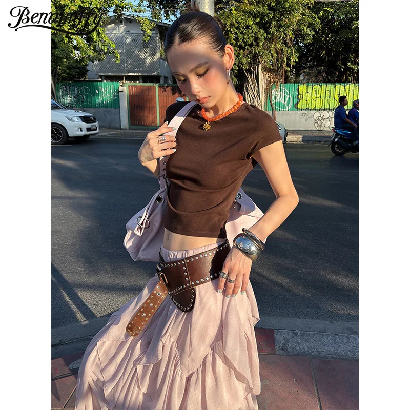 

Benuynffy Streetwear Crew Neck Crop Top Women 2026 Spring Summer New Solid Color Short-sleeved Basic Tee Y2k Clothes Female Tops