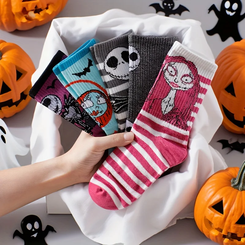 

Disney 5 Pairs Of Women's Cartoon "Christmas Eve Scar" Jack Sally Series Pattern Versatile Fashion Halloween Funny Socks
