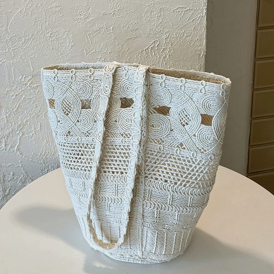 Gentle wind beige crochet woven tote bag hollow pattern loose atmosphere vegetable basket bag handbag