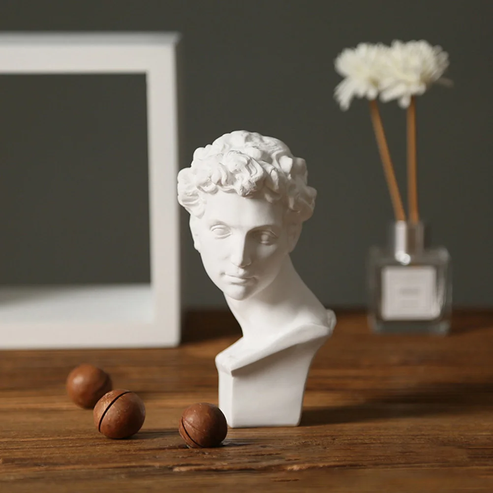 

1Pcs Simulated Gypsum Head Bust Sculpture Ornament Resin Art Craft Desktop Decoration for Teaching Aids Indoor Outdoor Decor