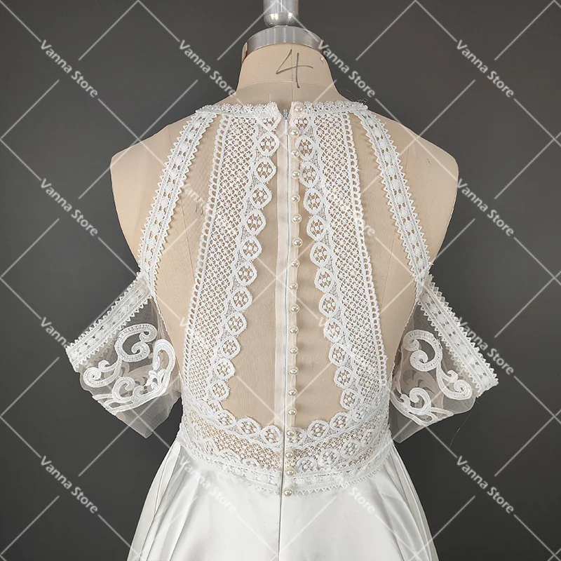 Bohemian Cutout Lace Halter Wedding Dress A Line Racerback Pearls Closure Customized Beach Luxe Satin Elopement Bridal Gowns