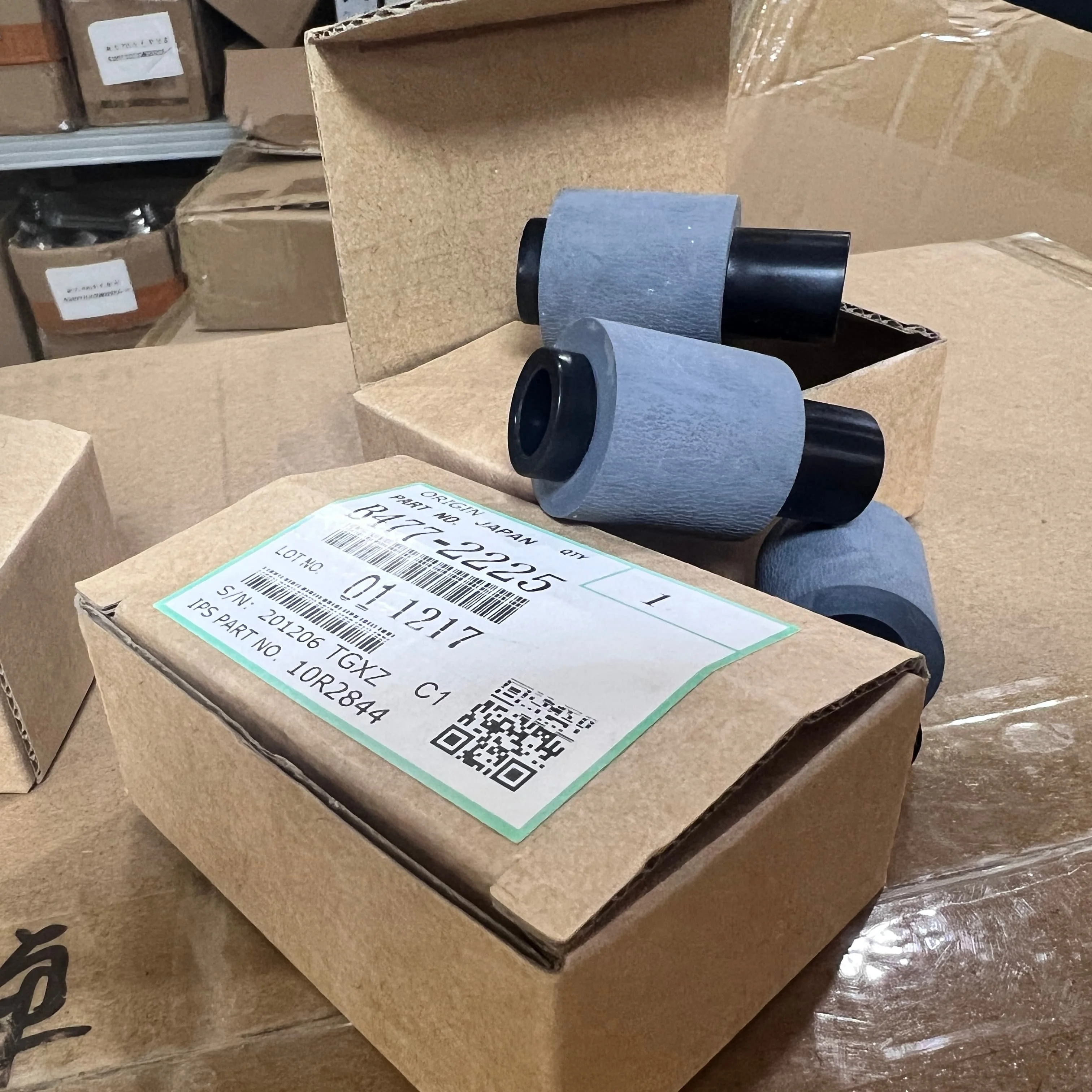 

10 шт. A806-1321 B477-2226 B477-2225 Ролик захвата ADF для Ricoh Aficio 1055 1060 1075 1085 2051 2060 2075 2090 2105 3260C 550 650