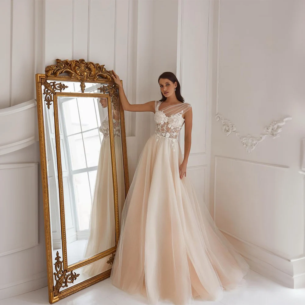 Une robe de mariée en dentelle avec appliques en tulle pour femme, élégante, plissée, cour A-ligne, patients de mariage, quelque soit