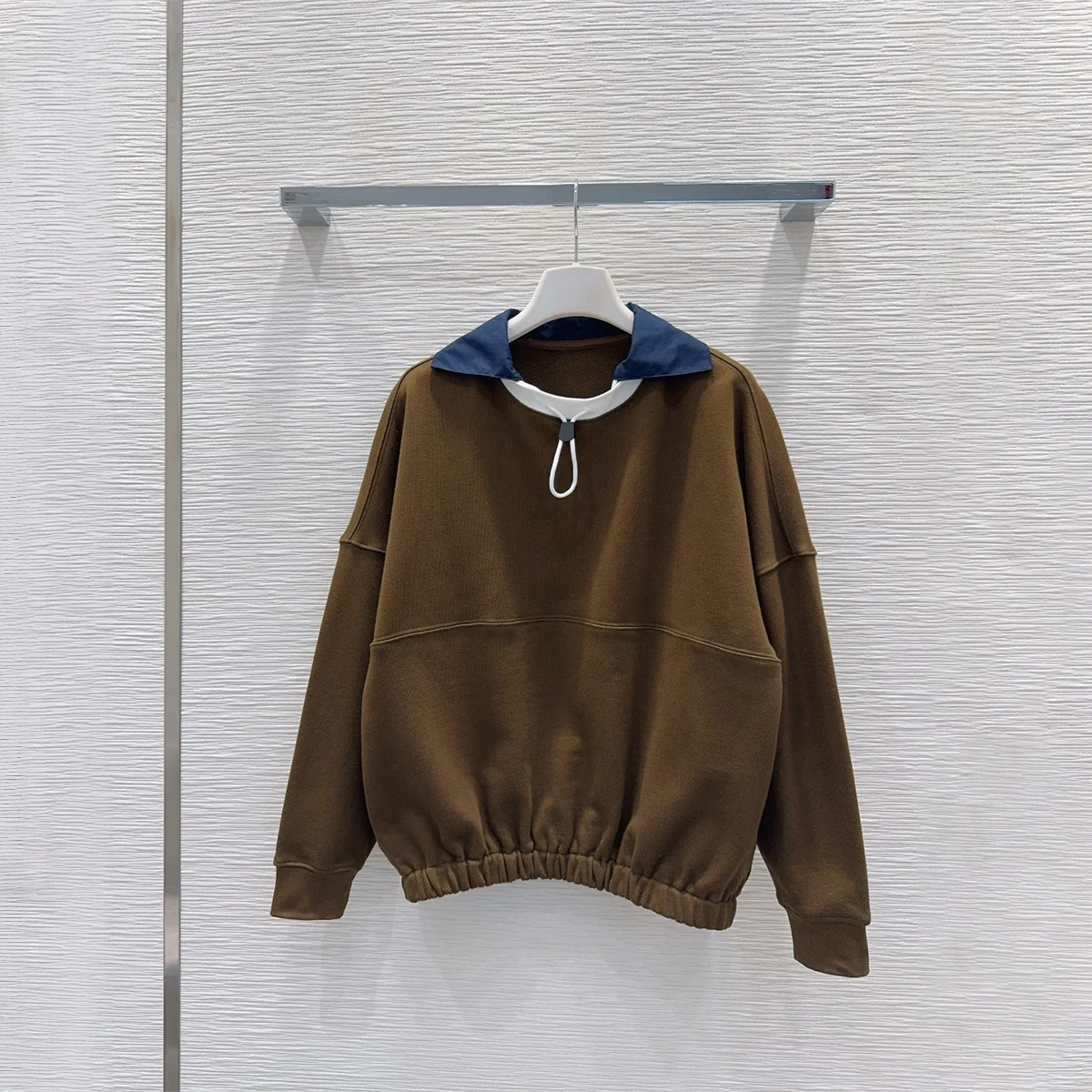 2026 High quality women's clothing design contrasting lapel drawstring hoodie--26922175