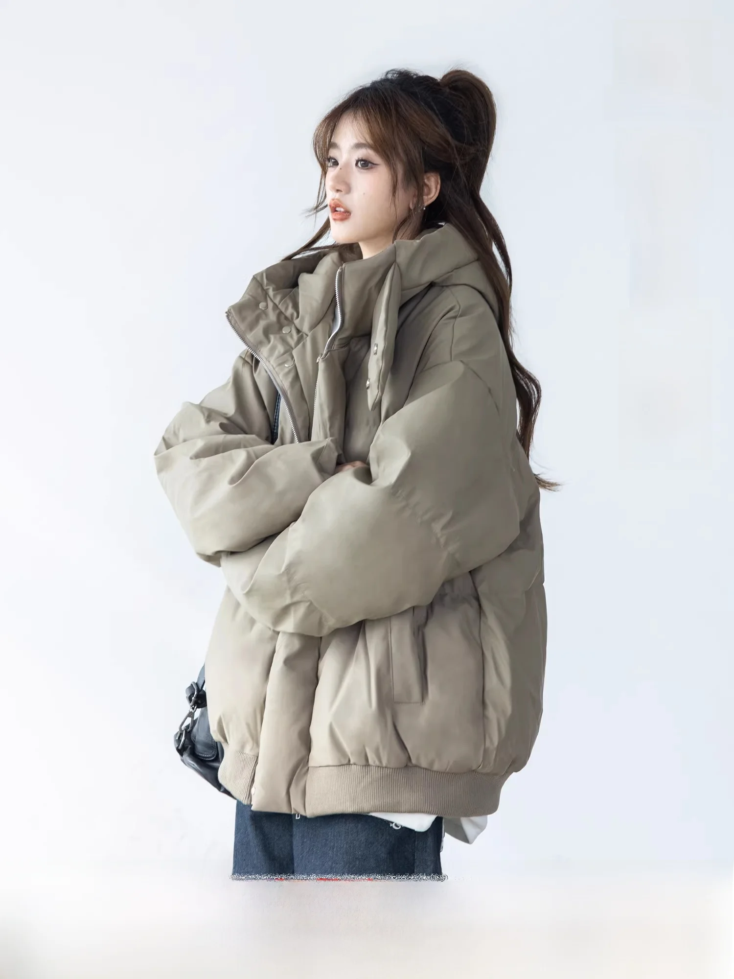 

Женское легкое стеганое пальто Jaet с капюшоном из искусственной кожи с поверхностью, пуховое пальто Bread Sle, теплая 90% белая верхняя одежда Du down