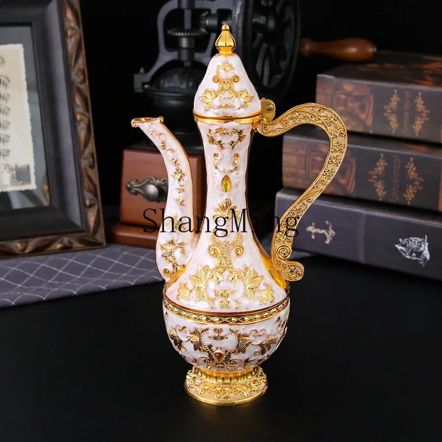 

CLL light luxury aristocratic temperament wine set high-end sense relief design glass home living room wine jug ornament